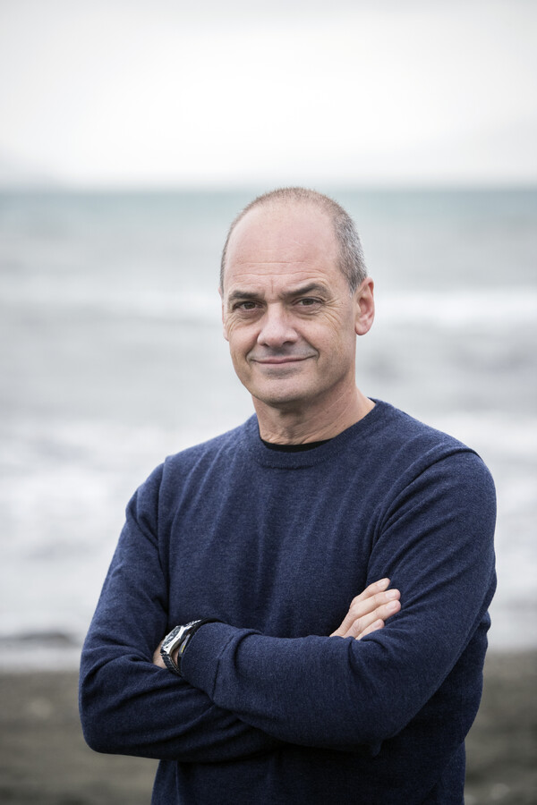 Olivia Bennett talks to Glenn Colquhoun about poetry, medicine and ghosts