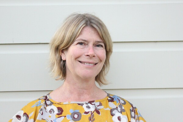 Caren Wilton