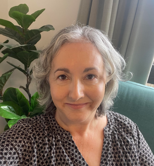 Agnew, Leonie